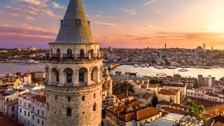 Amintiri dintr-o călătorie la Istanbul, Cetatea Imperiilor (P)