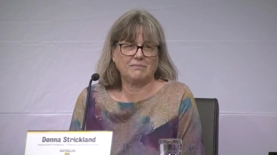 Donna Strickland a avut pagina de Wikipedia respinsă până la câştigarea premiului Nobel pentru Fizică în 2018