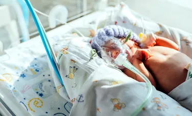 Cel mai prematur bebeluș din lume, inclus în Cartea Recordurilor, a împlinit un an