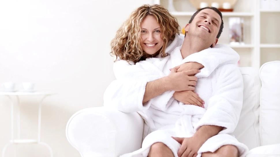 Oamenii se cred mai frumoşi şi mai buni decât sunt în realitate