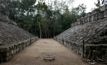 Mayașii și-ar fi binecuvântat terenurile de sport cu ardei iute și plante halucinogene