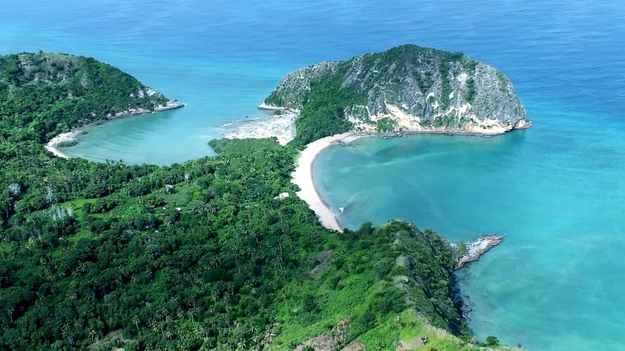 insula Mayotte vulcan_shutterstock_1260792406_descopera 