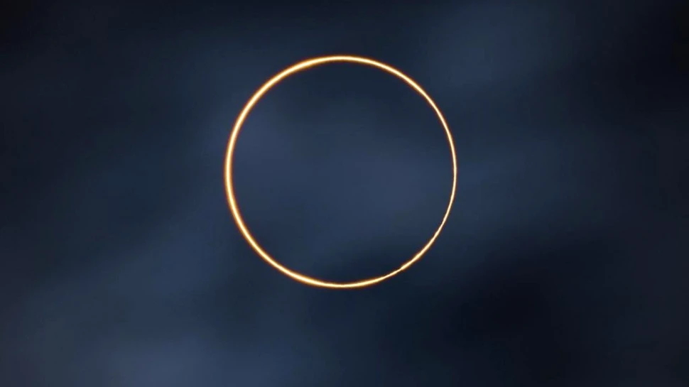 O eclipsă solară care arată nelumească a câștigat marele premiu în competiția Astronomy Photographer of the Year