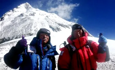 Record mondial: un japonez în vârstă de 80 de ani a devenit cel mai bătrân om care a cucerit Everestul