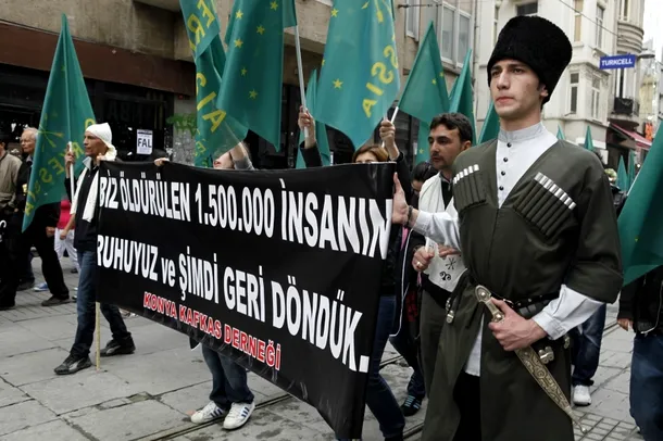 Manifestaţie de protest a cerchezilor din Turcia