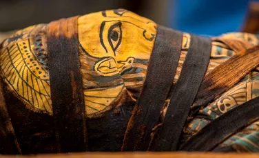 Zeci de mumii intacte, neatinse de 2.500 de ani, descoperite în Egipt