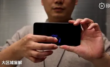 Xiaomi brevetează smartphone-ul cu ecran faţă-verso