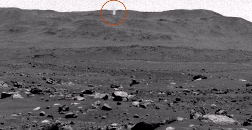 Un „diavol de praf” uriaș, filmat de roverul Perseverance pe planeta Marte