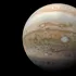Ceva fascinant se ascunde sub norii planetei Jupiter