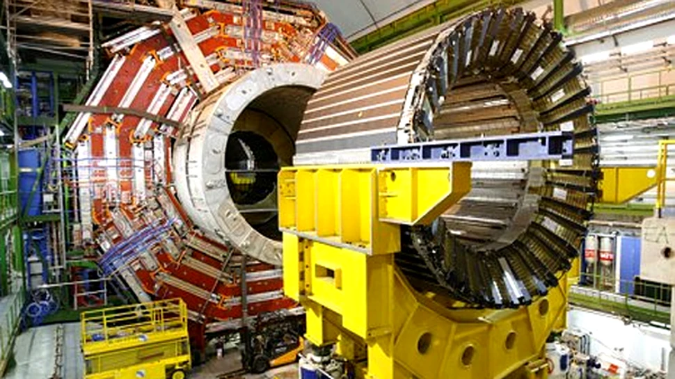 LHC s-a defectat de la o bucata de paine
