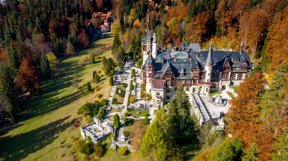 Expoziția „Centenarul Încoronării. Alba Iulia. 1922”, la Muzeul Național Peleș