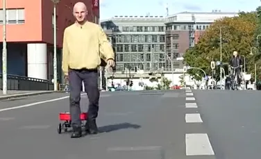 Un german a păcălit Google Maps după ce a tras un căruţ cu telefoane mobile pe străzile Berlinului