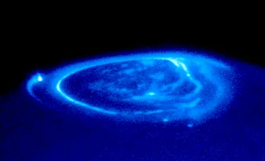 Fenomene similare aurorei boreale, de un milion de ori mai puternice, au loc în afara Sistemului Solar