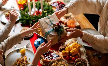 Arta mesei festive sau când adevărata sărbătoare începe cu rolul gazdei