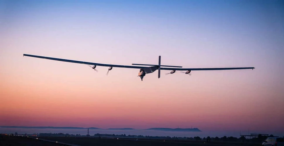 O aeronavă cu energie solară ar putea zbura timp de 90 de zile fără pilot