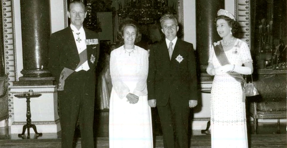 Momentul în care Regina Angliei s-a ascuns de Ceauşescu în grădină, surprins într-un nou documentar