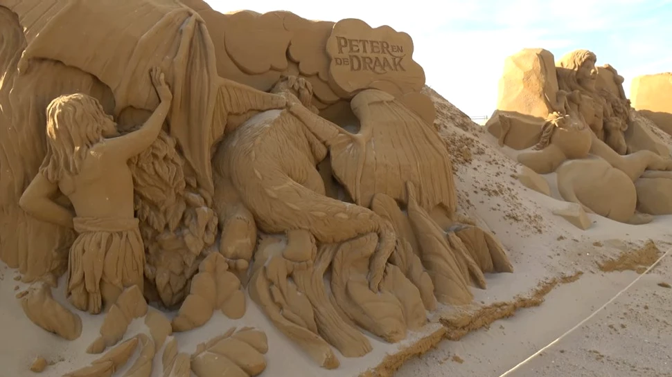 Cel mai mare festival de sculpturi în nisip debutează weekendul acesta. Ce poate admira publicul