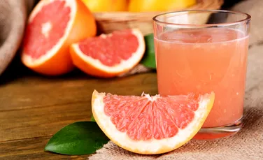 Sucul de grapefruit ajută la scăderea nivelului de glucoză din sânge