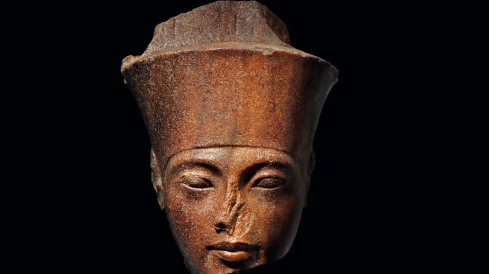 Scandalul sculpturii lui Tutankhamon continuă. Egiptul a cerut Interpol să localizeze obiectul valoros vândut la Londra
