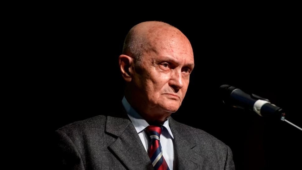 #CentenarulRosu. Omul care s-a împotrivit regimului comunist. A fost înschis de cinci ori şi a terminat facultatea după 26 de ani
