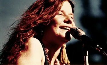 Janis Joplin, prima cântăreață de blues din anii ‘60. „Dansează ca și cum nu te vede nimeni. Iubește ca și cum nu vei fi niciodată rănit”