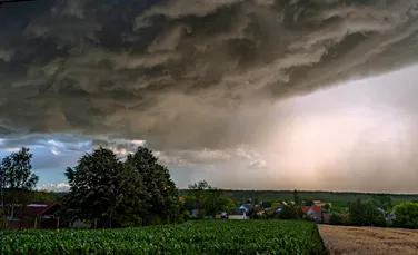 Meteorologii anunță că vin ploile. „Nu excludem cădere de grindină”
