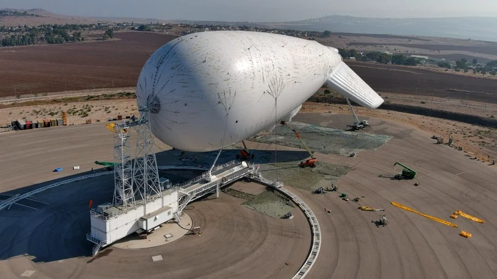 Israel a început testele cu un dirijabil uriaș care va avertiza asupra atacurilor cu rachetă