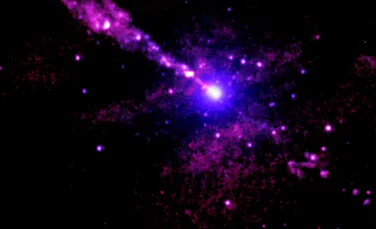 Un obiect neidentificat s-a izbit de o gaură neagră, iar NASA a reușit să surprindă momentul