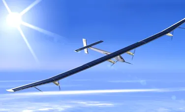 Solar Impulse 2, avion alimentat exclusiv cu energie solară, a pornit într-o călătorie istorică
