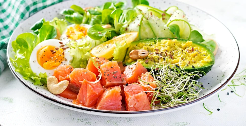 Vrei să pierzi din grăsime și să îți crești mușchii? Iată ce recomandă nutriționistul