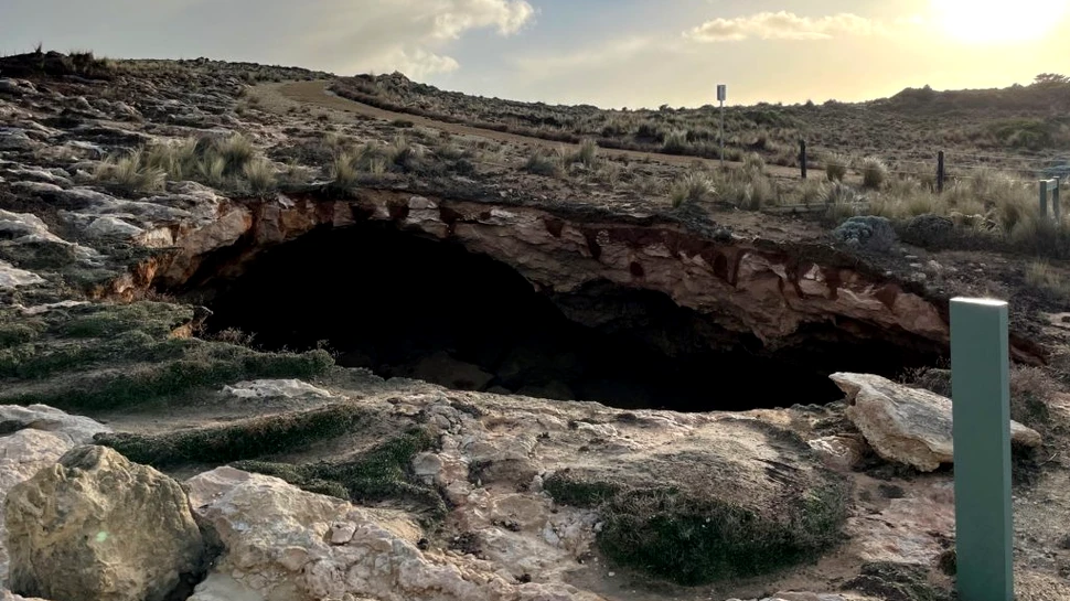 Cum a apărut un crater uriaș în apropiere de un oraș turistic din sudul Australiei