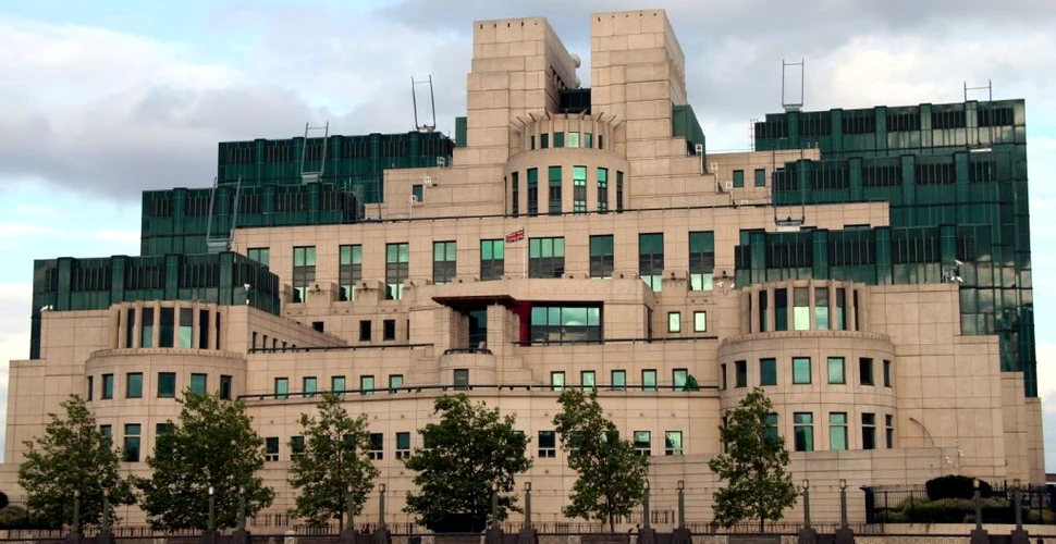 Detalii despre „criminalitatea gravă” a unui agent MI6 care avea „licență de a ucide”, ținute ascunse față de oficialii britanici