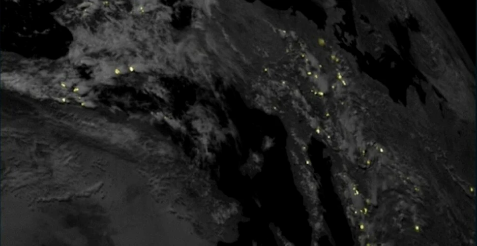 Europa lovită de fulgere, în imagini uimitoare din satelit
