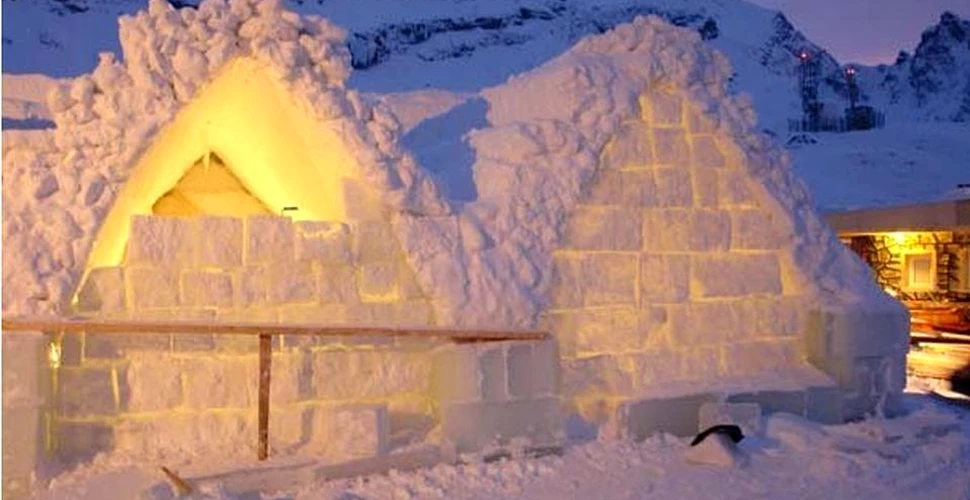 Hotelul de Gheaţă de la Bâlea Lac, construit în condiţii extreme – temperaturi sub zero grade, vânt de 100 km/h – FOTO
