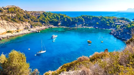 Insula Soarelui: Ghid complet de relaxare și descoperiri culturale în Rodos (P)