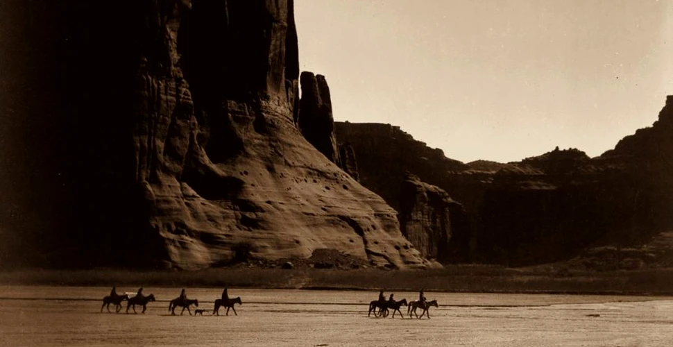 Fotografiile de la începutul secolului XX arată cultura uimitoare a amerindienilor – GALERIE FOTO