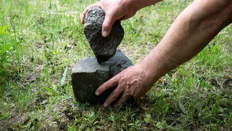 Test de cultură generală. Care este cea mai veche meserie din lume?