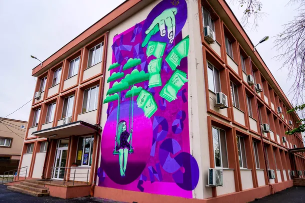Street art pe licee şi şcoli din Bucureşti