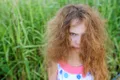 Cercetătorii studiază mutațiile genetice la copiii cu „sindromul părului de nepieptănat”
