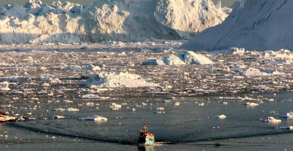 Încălzirea globală a topit ultima regiune stabilă din calota glaciară a Groenlandei