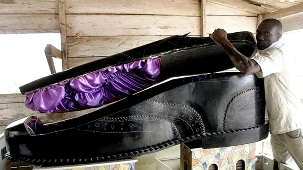 Fantasticele sicrie din Ghana dau… culoare mortii (FOTO)