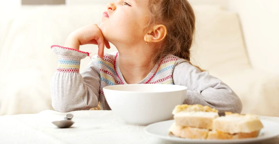 Copiii dificili la mâncare sunt mai predispuşi la tulburări emoţionale