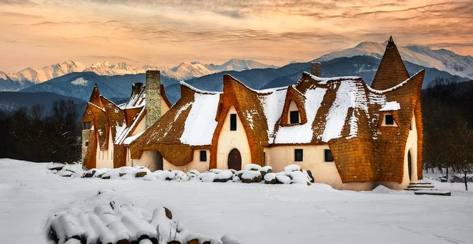 Pare desprins din poveste, dar este cât se poate de real. Un român a construit castelul Albei ca Zăpada – GALERIE FOTO