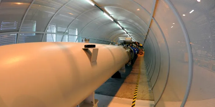 Large Hadron Collider a găsit prima dovadă pentru cea mai grea particulă de antimaterie