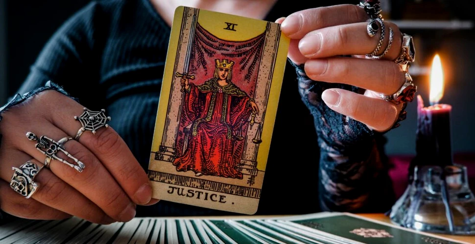 Istoria secretă a tarotului