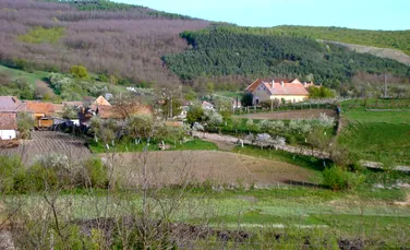 Povestea singurului sat din România a cărui locuitori au pretins că se află pe linia ecuatorului
