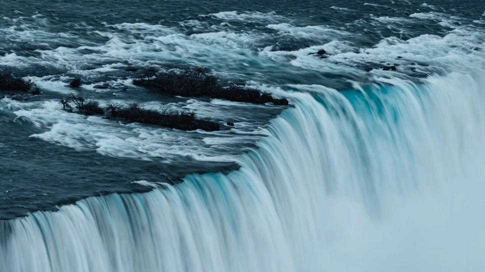 Una dintre cele mai mari „cascade” din lume se află în ocean. Cercetătorii au aflat care este sursa sa principală de apă