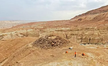 Structură piramidală veche de peste 2.000 de ani, descoperită în deșertul Iudeei