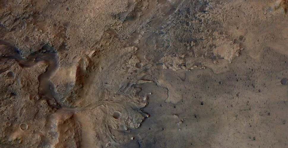 Molecule organice confirmate în Craterul Jezero de pe Marte