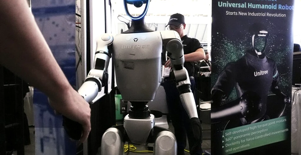Un robot umanoid a speriat spectatorii la un eveniment din China